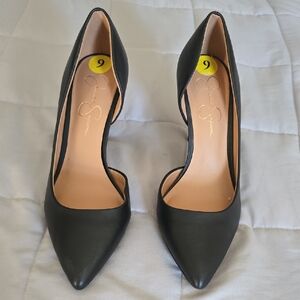 Black Pointed Toe Pumps
